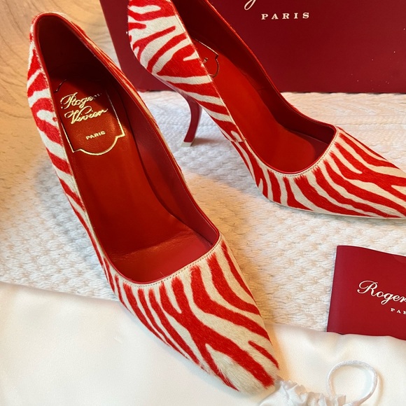 Roger Vivier animal print (furry exterior) brand new heels size 35 - Picture 5 of 8